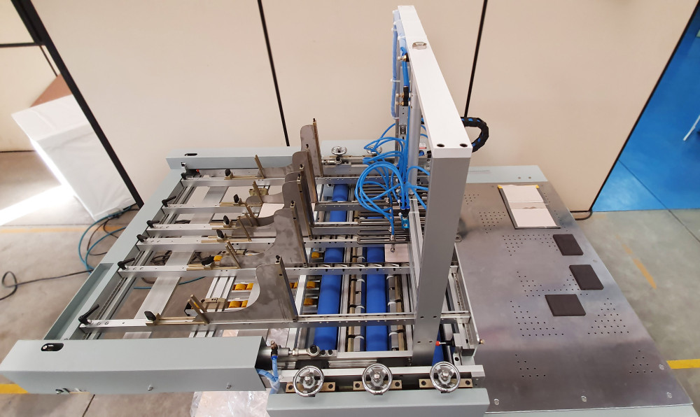 CoverBook 700 - Formadora de Capa Dura Semi Automática - Foto 12